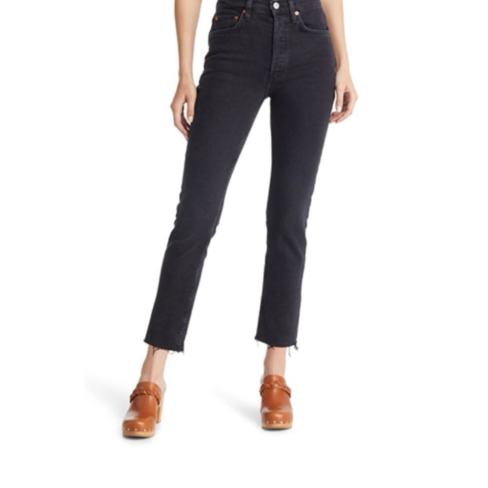 Zara Black Ankle Cropped Jeans